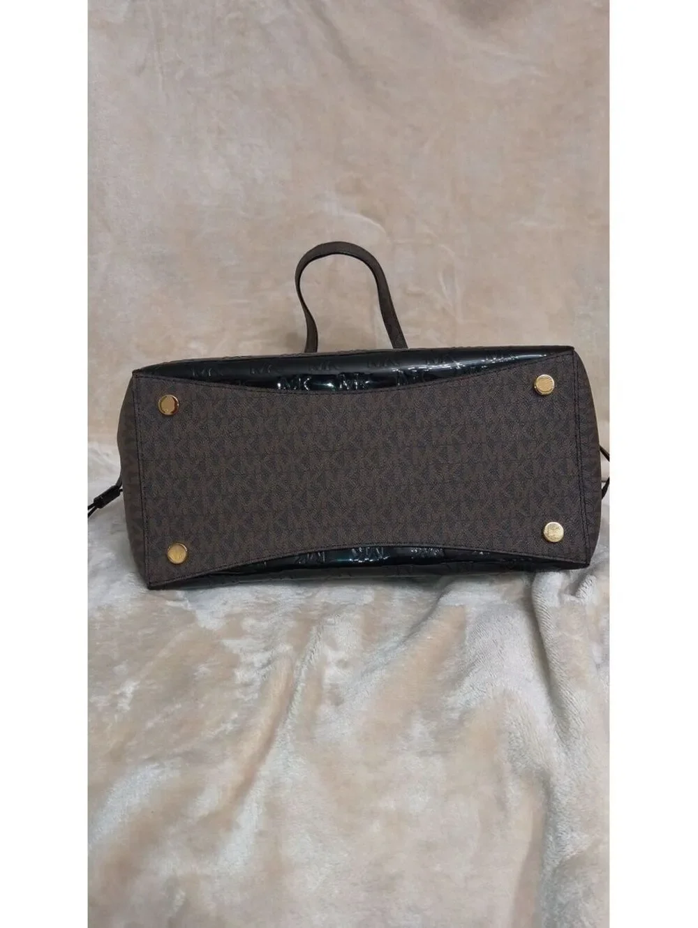48. Michael Kors Voyager East/West Tote